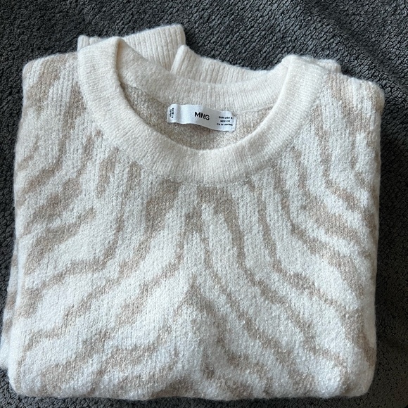 Mango zebra neutral white sweater - Picture 3 of 6